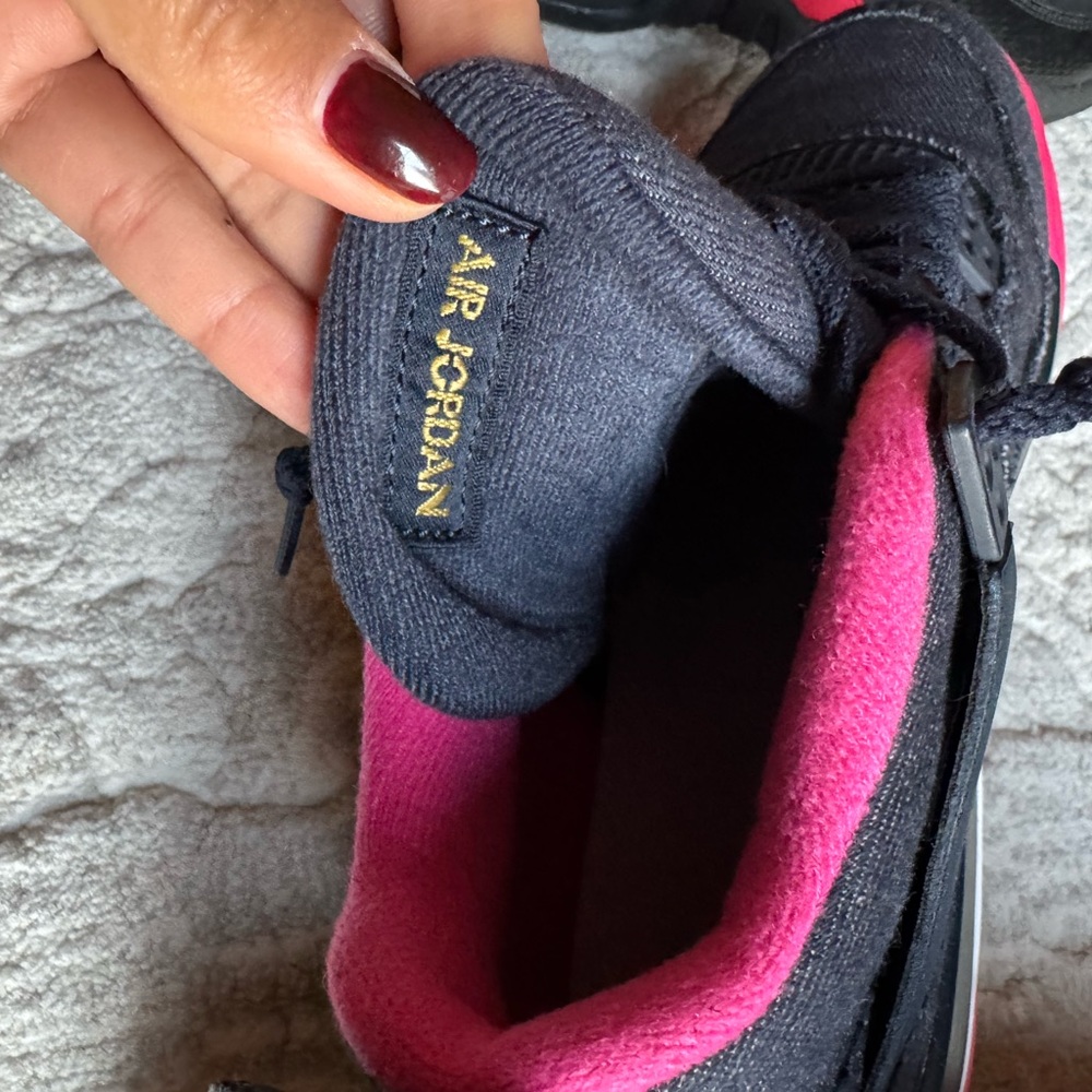 Jordan Women's Sneakers - Black and Pink - Picture 4 of 9